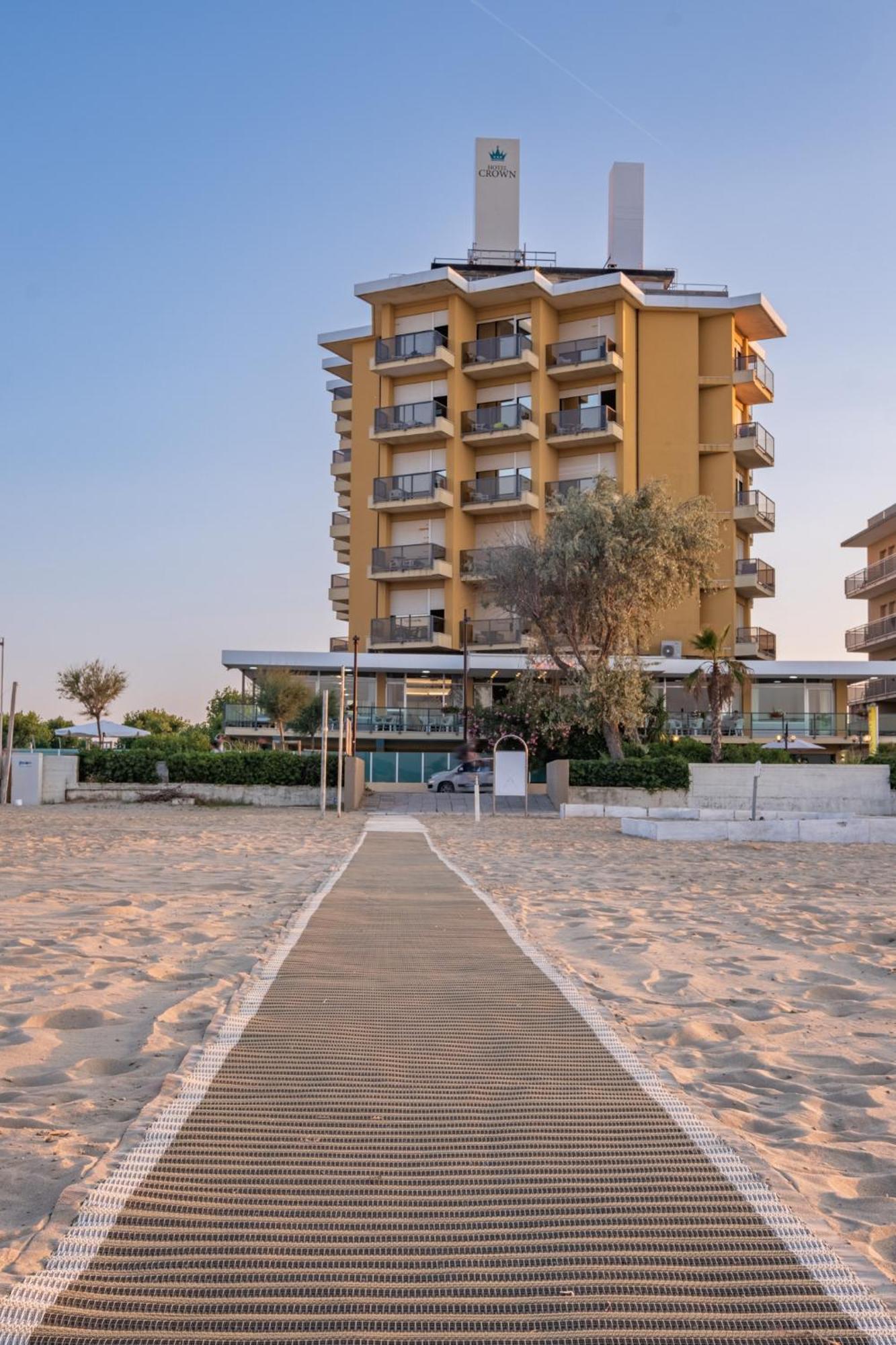 Hotel Crown Rimini Eksteriør bilde