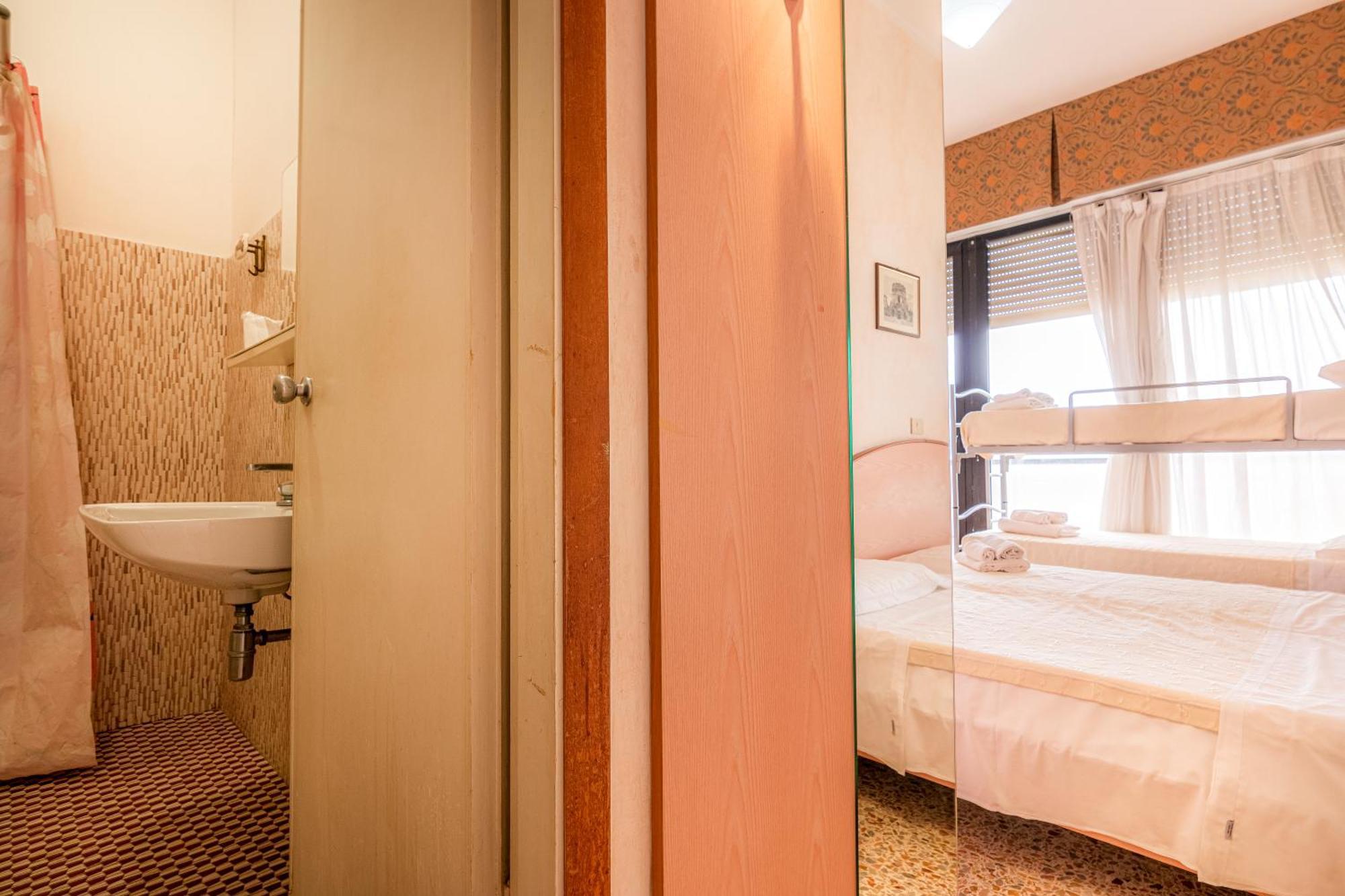 Hotel Crown Rimini Eksteriør bilde