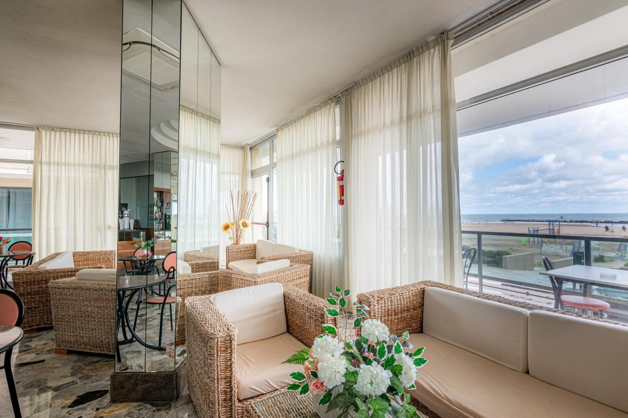 Hotel Crown Rimini Eksteriør bilde